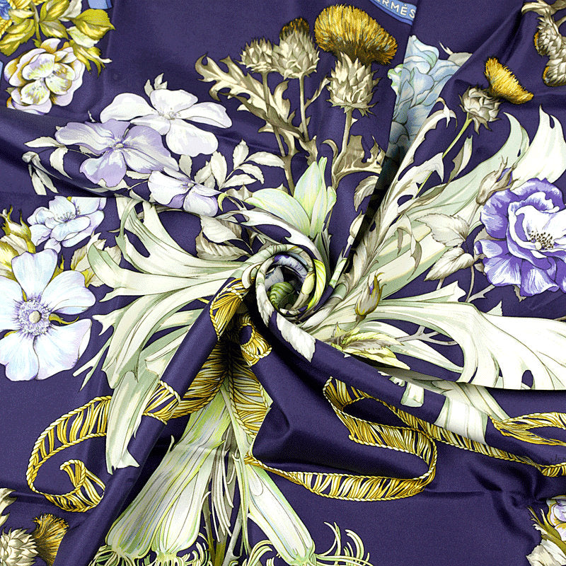 Hermes Scarf "Regina" by Leila Menchari 90cm Silk