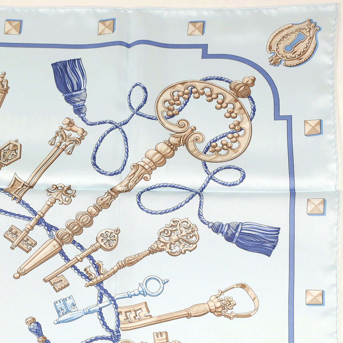 Hermes Scarf "Les Cles" for the National Museum of Women in the Arts by Caty Latham 90cm Silk | Very Rare