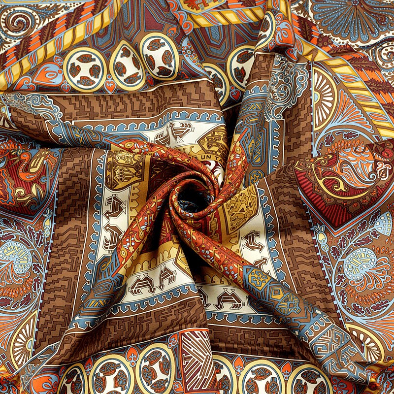 Hermes Scarf "Sur Un Tapis Volant" by Annie Faivre 90cm Silk | Carre Foulard