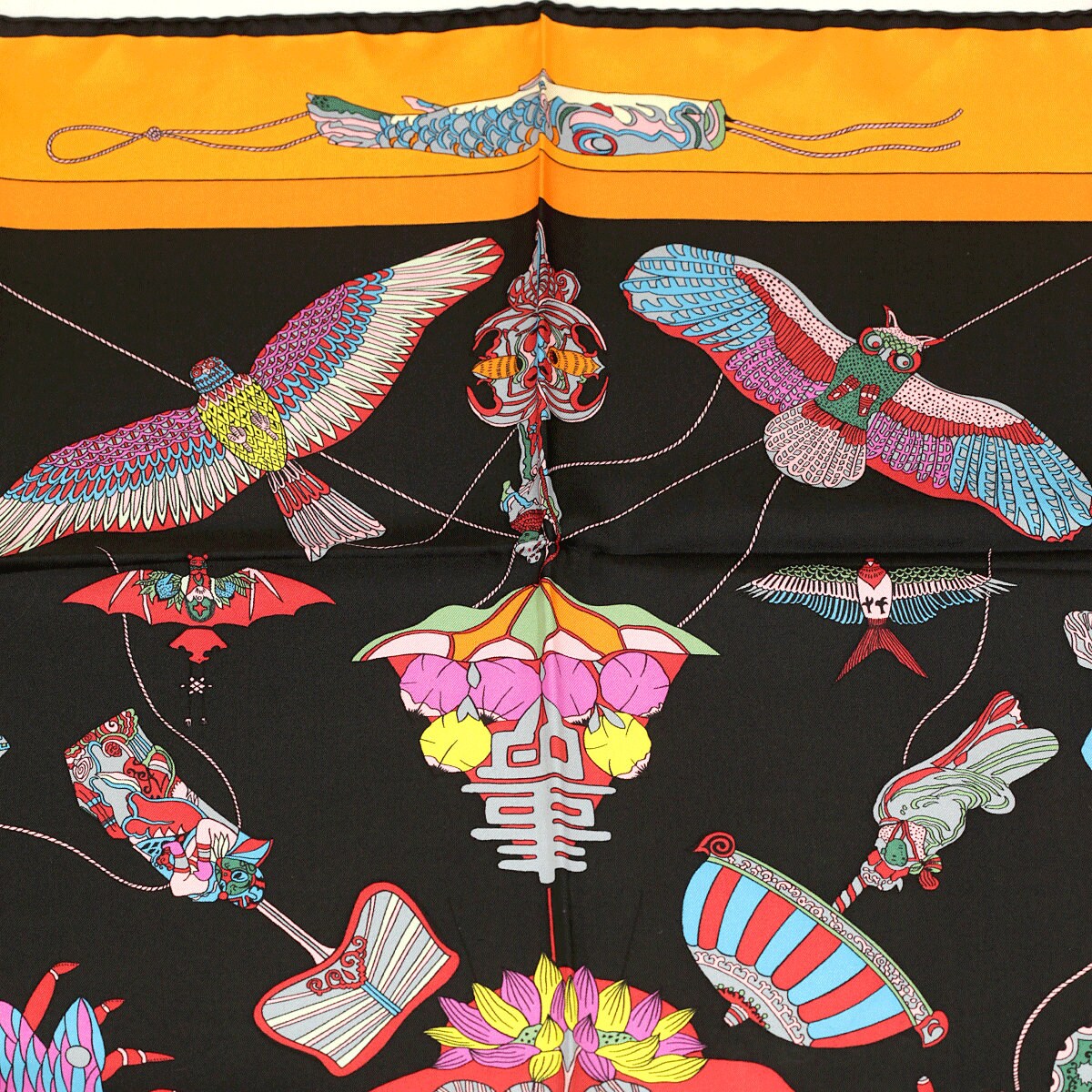 Hermes Scarf "Soies Volantes" by Loic Dubigeon 90cm Silk | Carre Foulard Rare