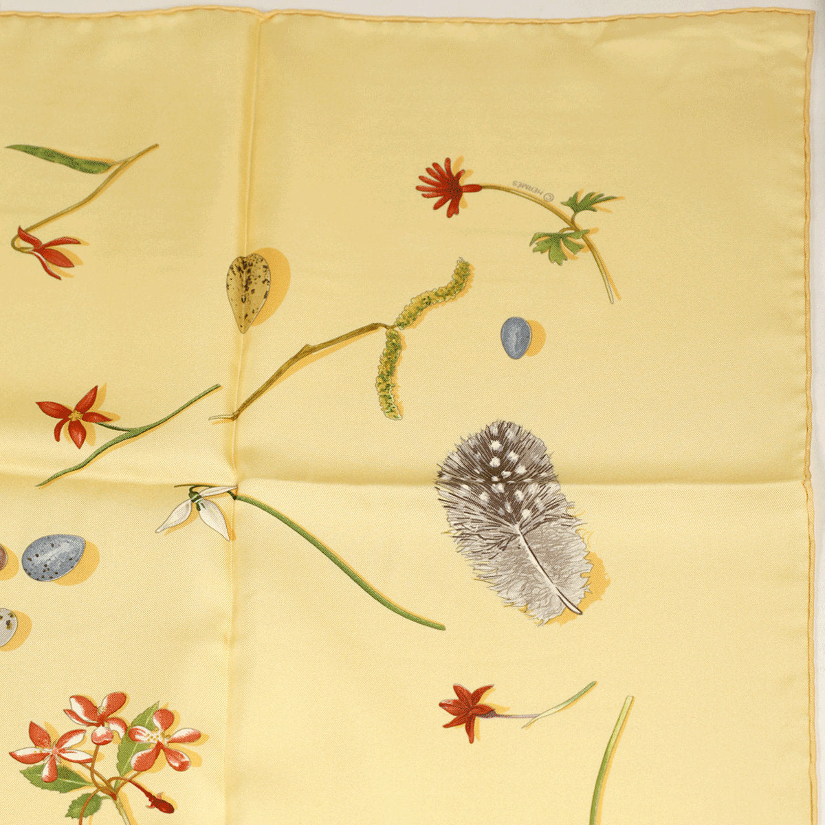 Hermes Scarf "Fleurs et Plumes" by Leigh P. Cook 90cm Silk | Carre Foulard
