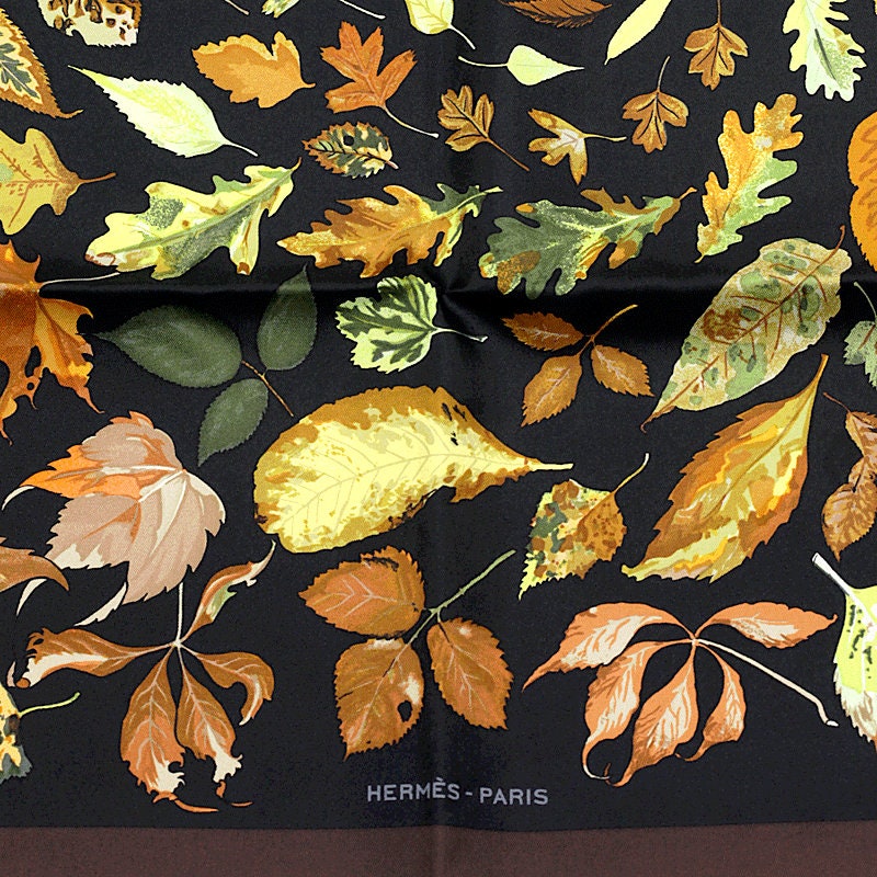 Hermes Scarf "Tourbillon" by Christiane Vauzelles 90cm Silk | Carre Foulard