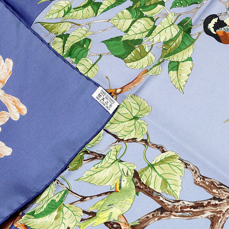 Hermes Scarf "Au Coeur des Bois" by Zoe Pauwels 90cm Silk | Carre Foulard