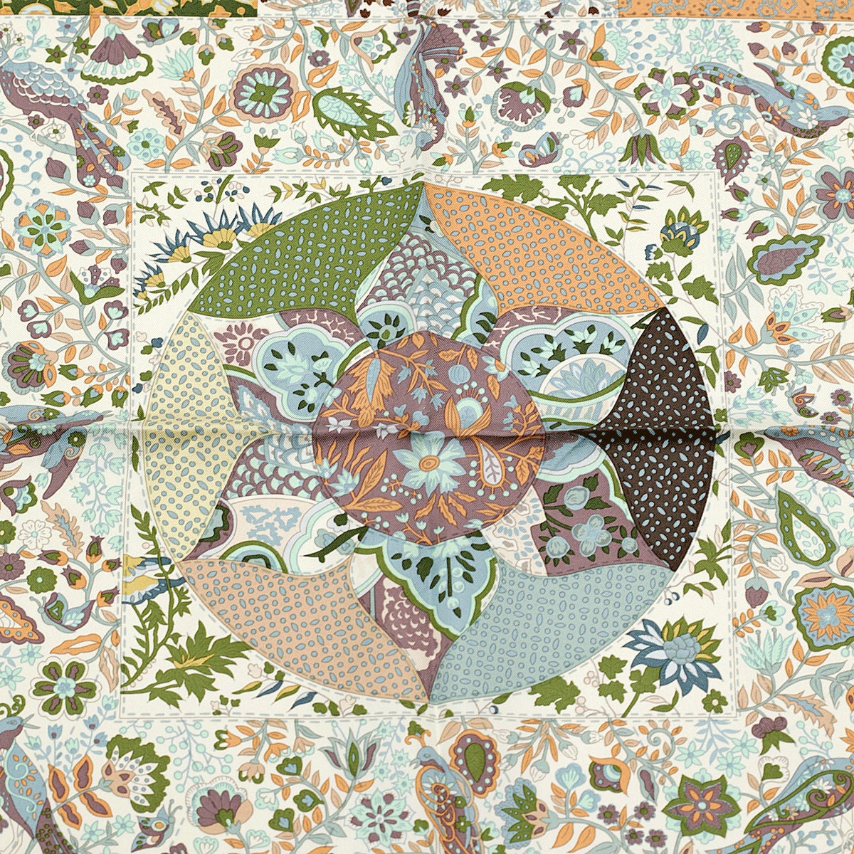 Hermes Scarf "Pique Fleuri de Provence" by Christine Henry 90cm Silk | Carre Foulard