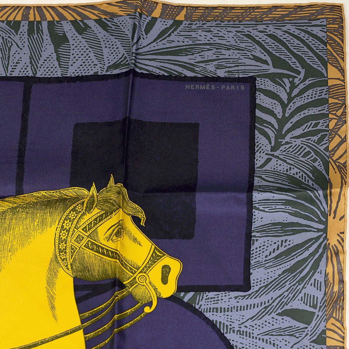 Hermes Scarf "Cavalier en Formes" by Giancarlo Pagni 90cm Silk | Carre Foulard