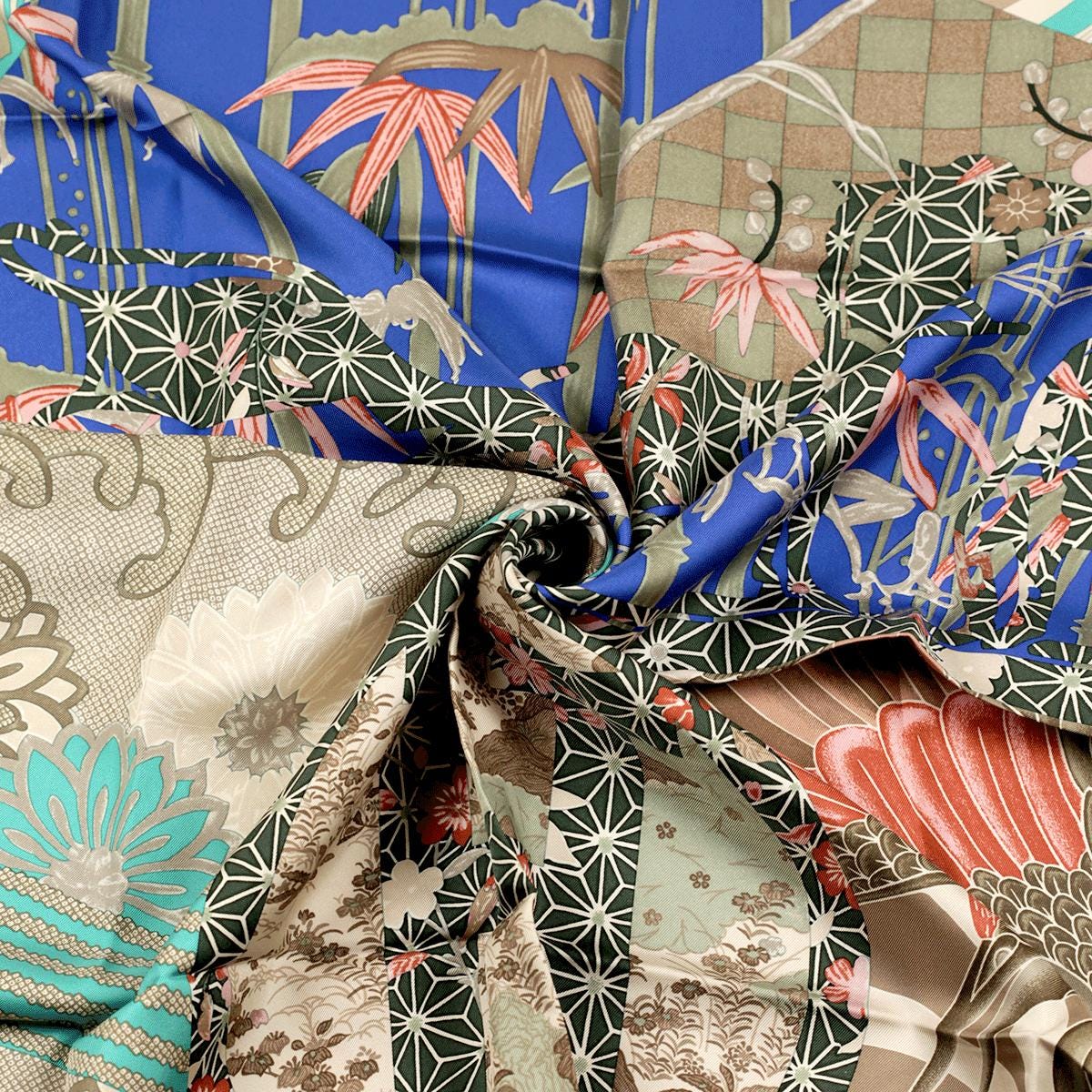 Hermes Scarf "Ex-Libris en Kimonos" by Anamorphee 90cm Silk | Foulard Carre