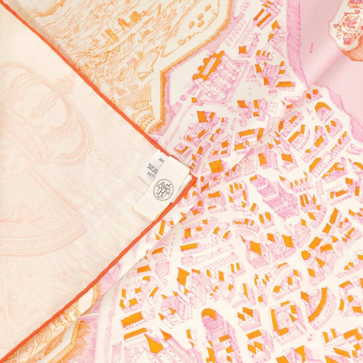 新品未使用　HERMES La Cite Cavaliere Hermes Scarf Stole La Cite Cavaliere Orange Pink City Animal