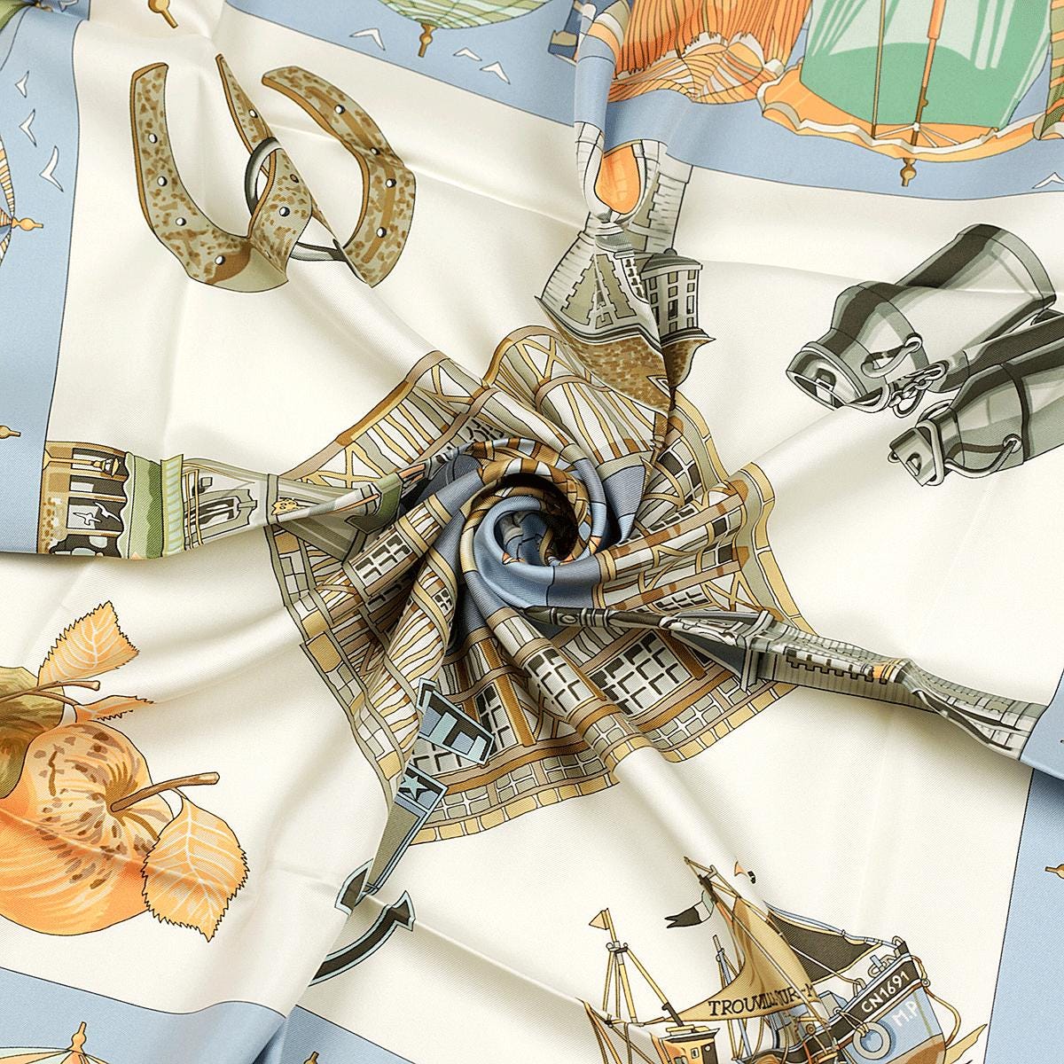 Hermes Scarf "Charmes des Plages Normandes" by Loic Dubigeon Vintage 90cm Silk | Carre Foulard