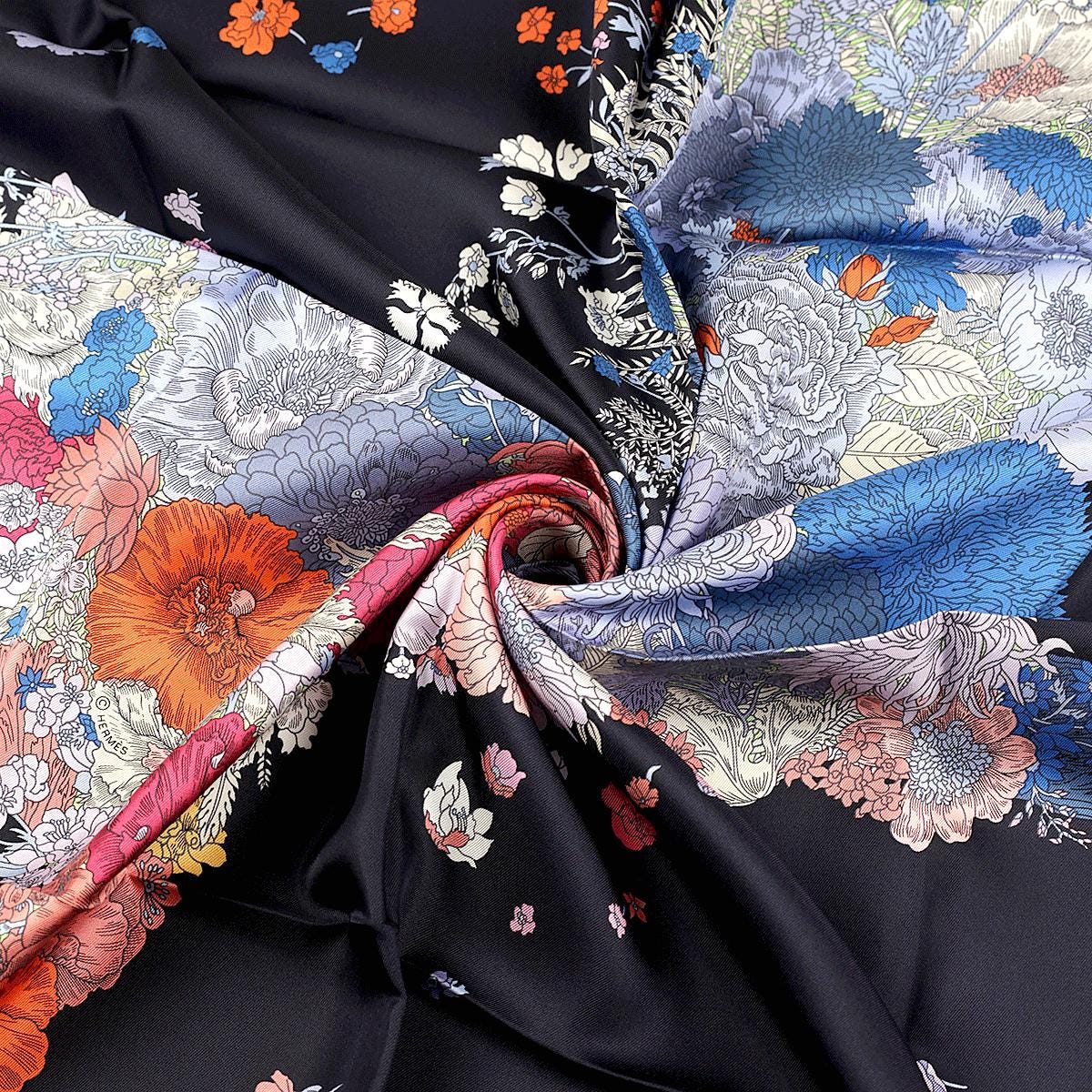 Hermes Scarf "Robe Legere" by Théo de Gueltzl 90cm Silk | Carre Foulard