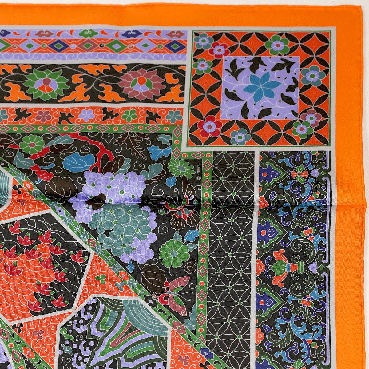 Hermes Scarf "Collections Imperiales" by Catherine Baschet 90cm Silk | Foulard Carre