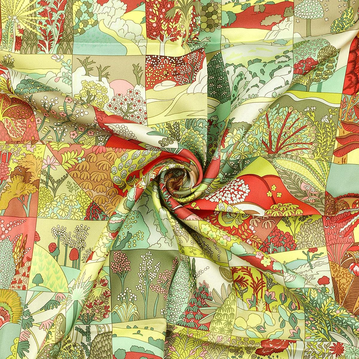 Hermes Scarf "Tout en Quilt" by Caty Latham 90cm Silk | Carre Foulard