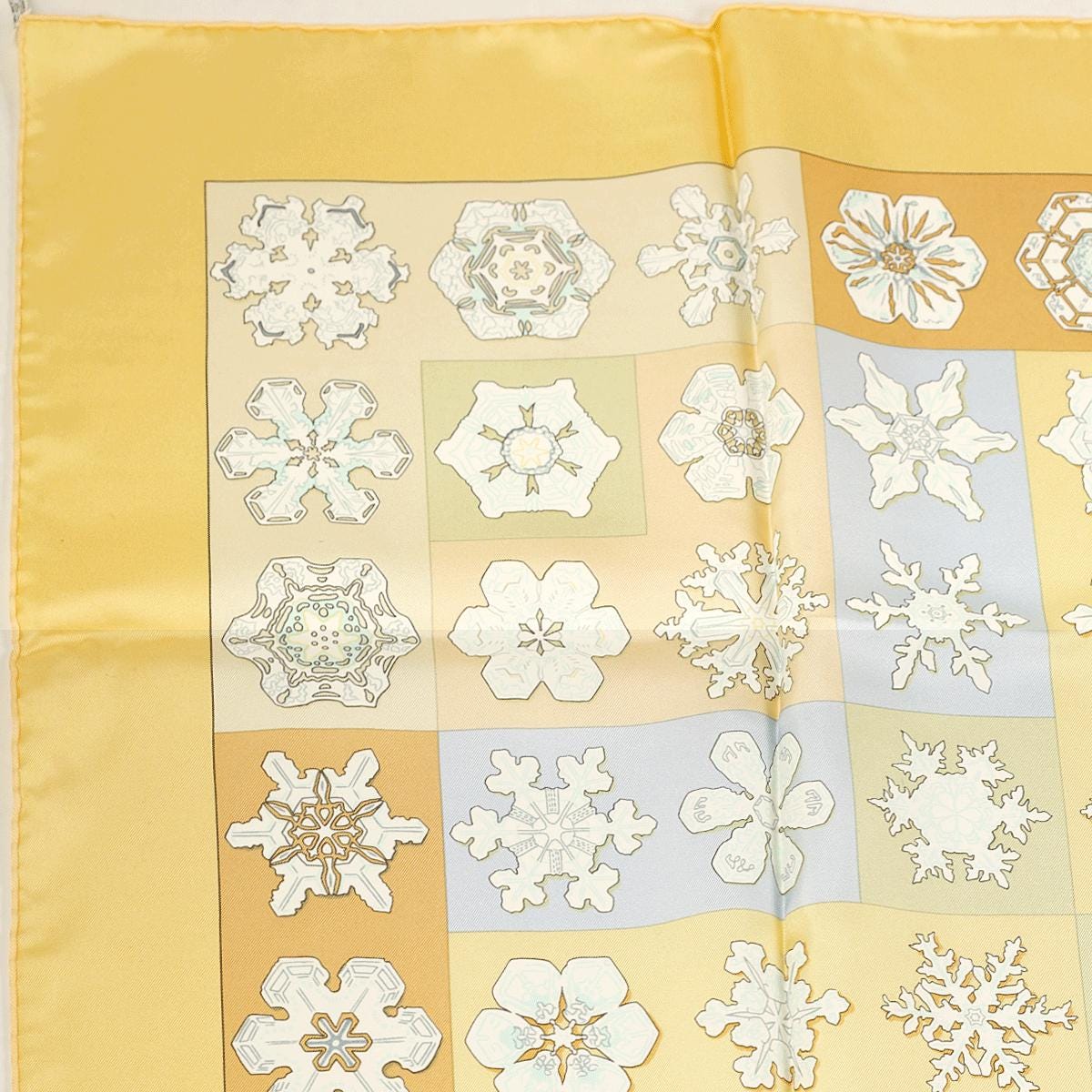Hermes Scarf "Feux de l'Hiver" by Christiane Vauzelles 90cm Silk | Carre Foulard