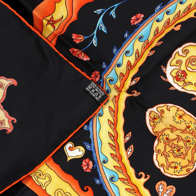 Hermes Scarf "De Tout Coeur" by Zoe Pauwels 90cm Silk