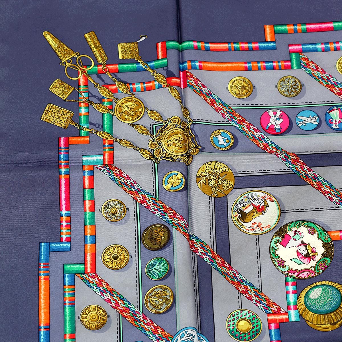 Hermes Scarf "Petite Main" by Caty Latham 90cm Silk | Carre Foulard