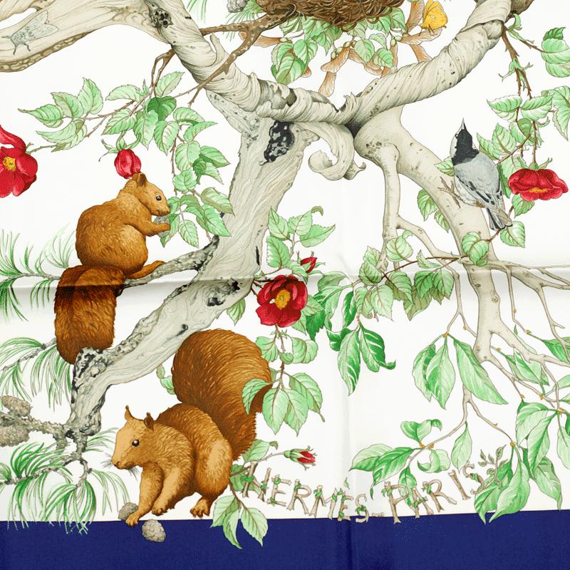 Hermes Scarf "Au Coeur des Bois" by Zoe Pauwels 90cm Silk | Carre Foulard