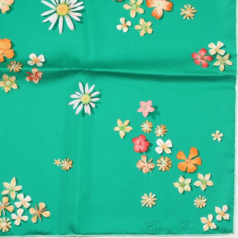 Hermes Scarf "Flower Power" by Leigh P. Cook 90cm Silk | Carre Foulard