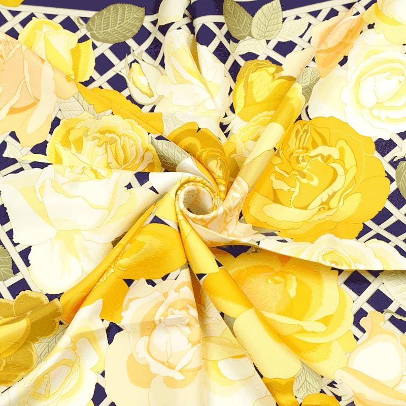 Hermes Scarf "Roseraie" by Christiane Vauzelles 90cm Silk | Carre Foulard