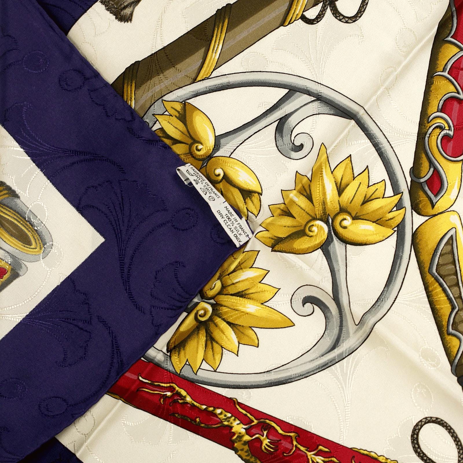 Hermes Scarf "Daimyo Princes de Soleil Levant" by Francoise Heron 90cm Silk Jacquard | Carre Foulard