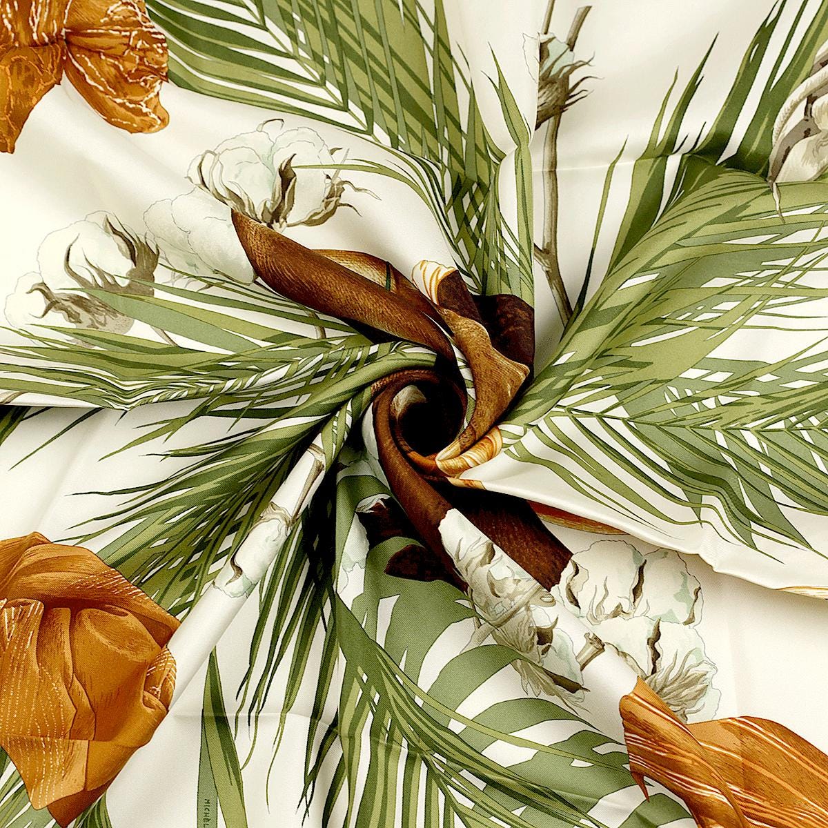 Hermes Scarf "Turbans des Reines" by Michelle Szabo 90cm Silk | Carre Foulard