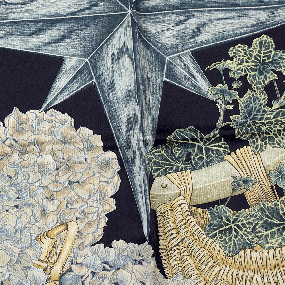 Hermes Scarf "Passiflores" by Valerie Dawlat Dumoulin Vintage 90cm Silk | Carre Foulard