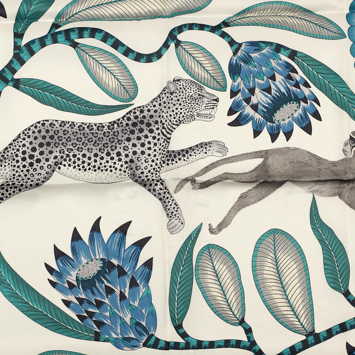 Hermes Scarf "Savana Dance" by Ardmore Artists 70cm Silk | Foulard Carre