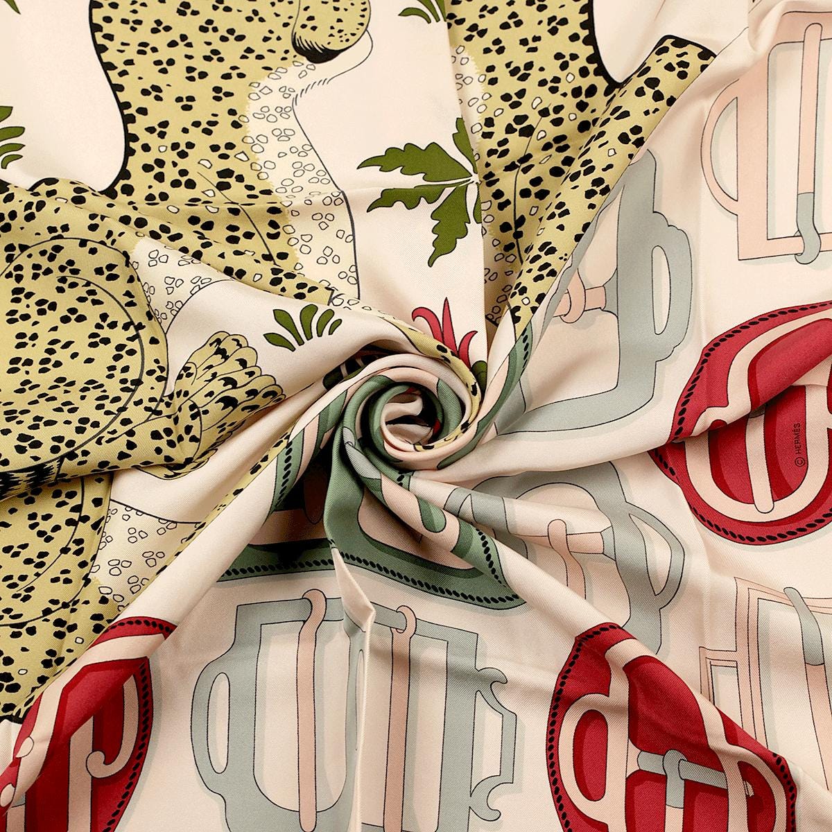 Hermes Scarf "Les Leopards Modernes" by Christiane Vauzelles and Françoise De La Perriere 90cm Silk Wash Scarf | Carre Foulard