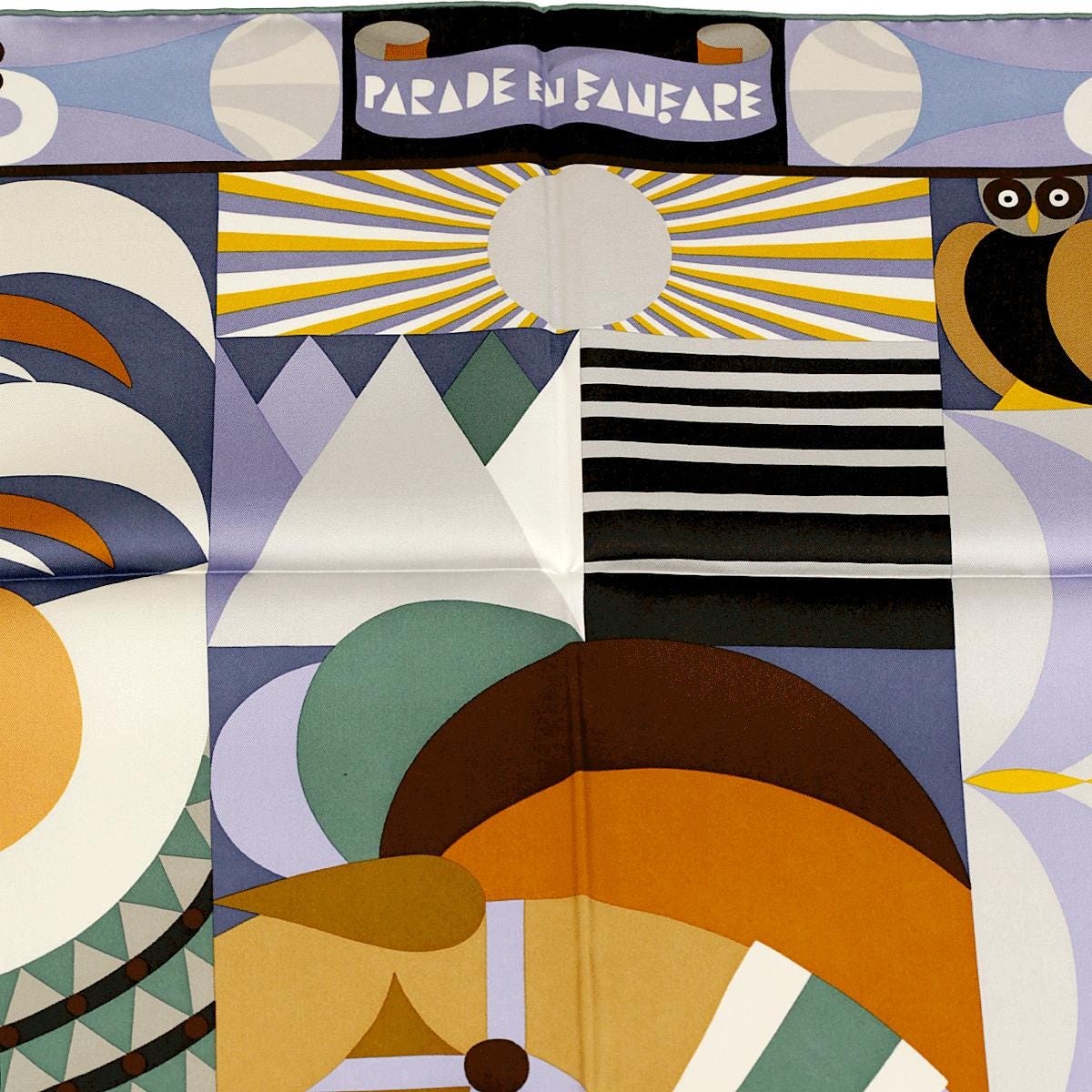 Hermes Scarf "Parade Fanfare" by Tong Ren 90cm Silk | Carre Foulard