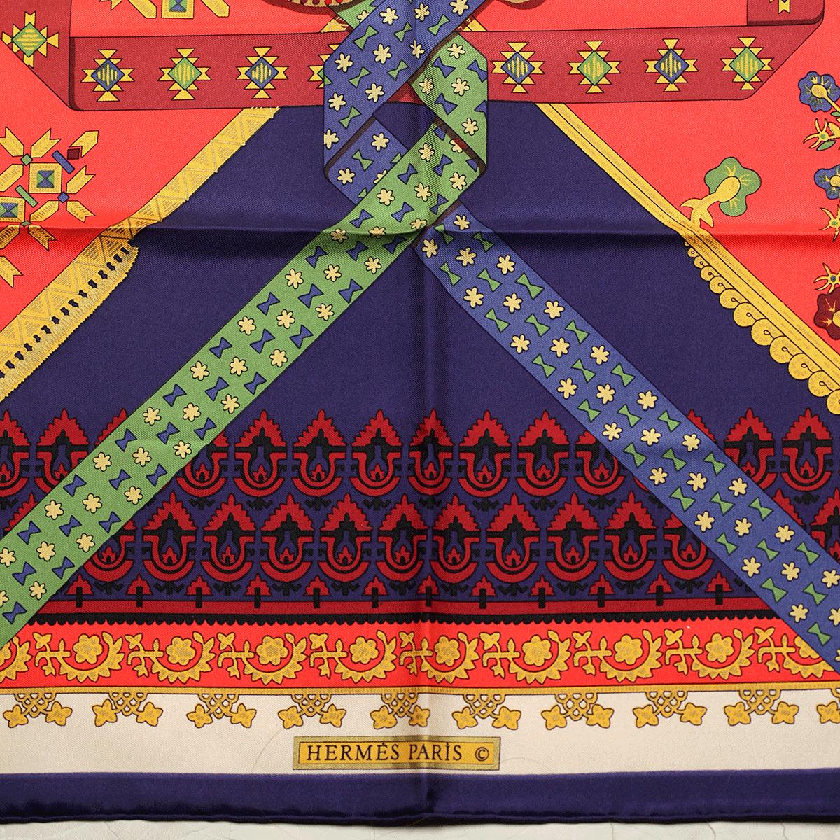 Hermes Scarf "Brins d'Or" by Julia Abadie 90cm Silk | Carre Foulard