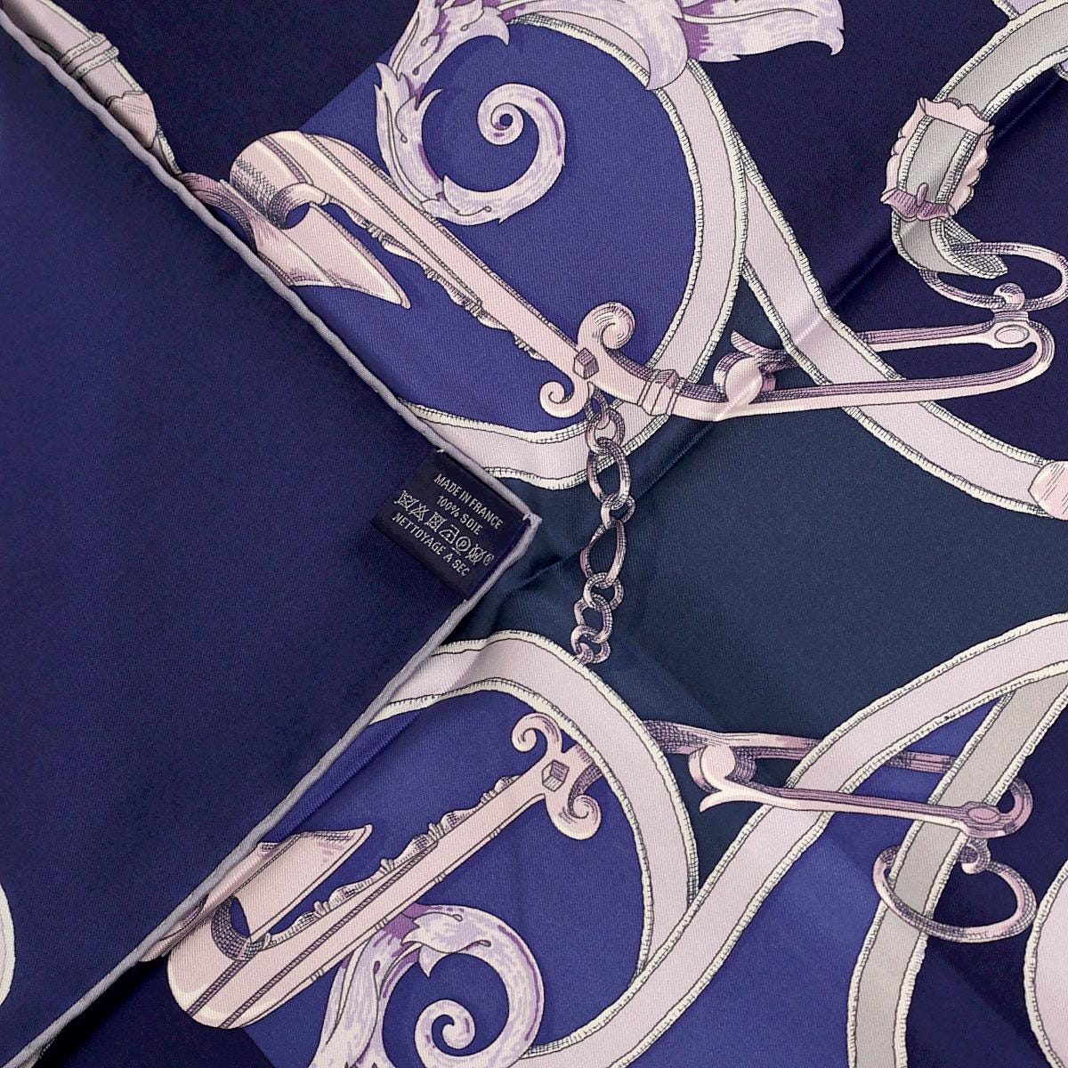 Hermes Scarf "Plumets du Roy" by Henri d'Origny and Julia Abadie 90cm Silk | Carre Foulard