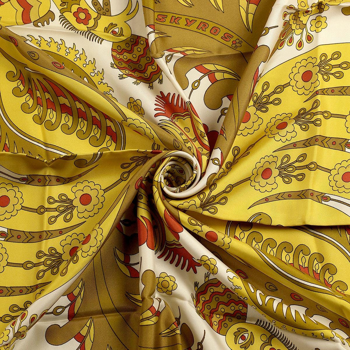 Hermes Scarf "Skyros" by Julia Abadie 90cm Silk | Foulard Carre