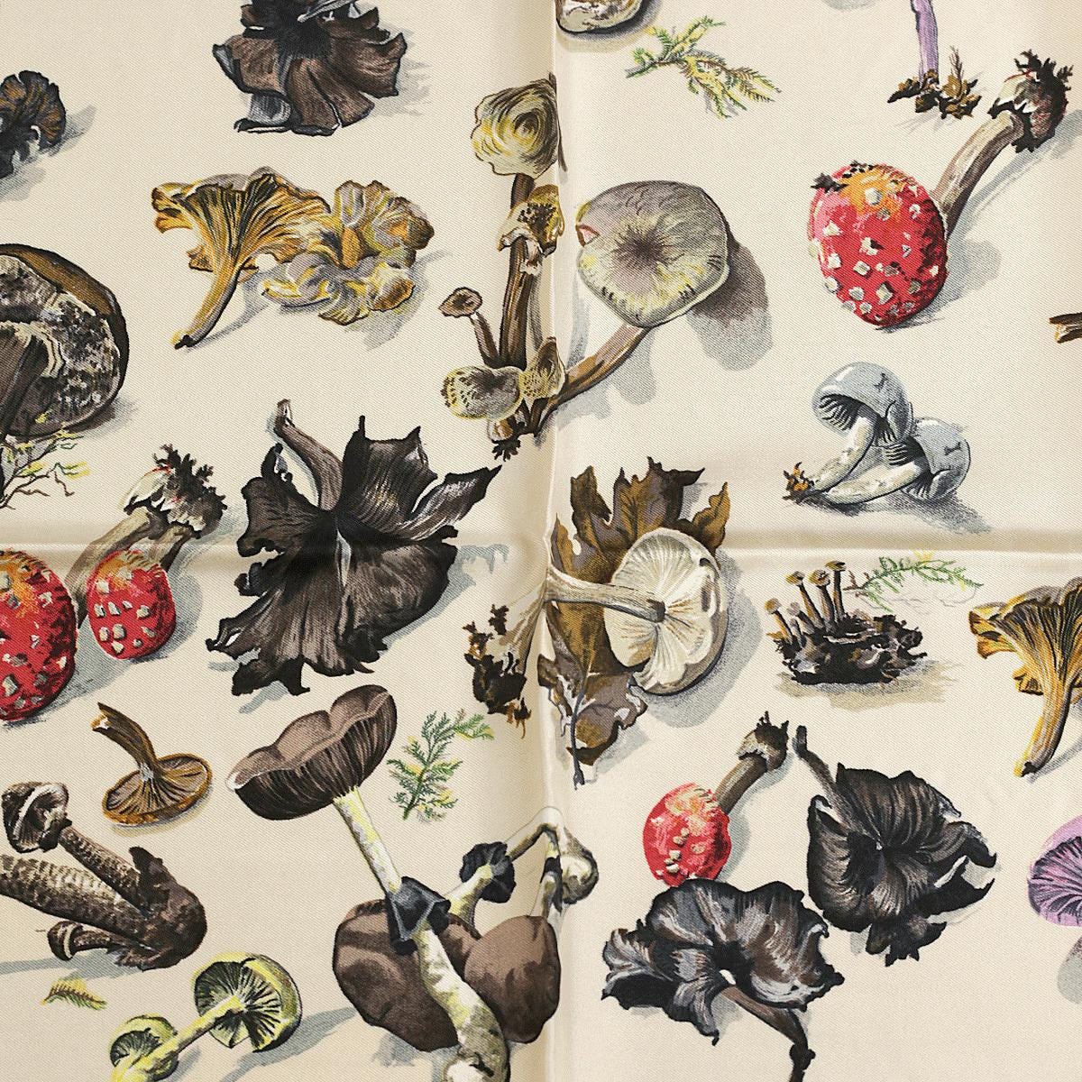 Hermes Scarf "Champignons" by Anne Gavarni & Françoise De La Perriere 90cm Silk | Carre Foulard