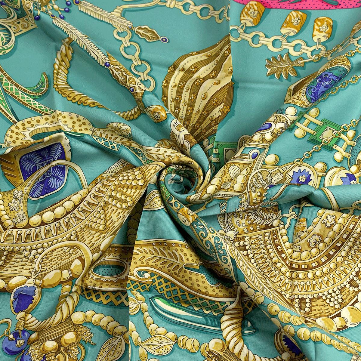 Hermes Scarf "Reine de Palmyre" by Annie Faivre 90cm Silk | Carre Foulard