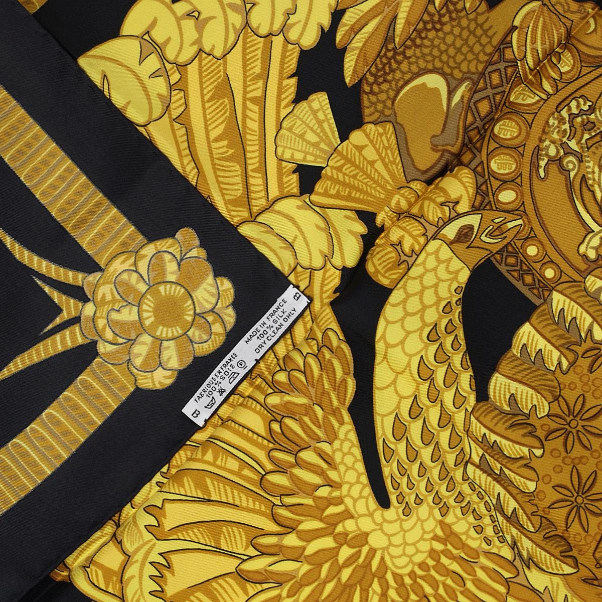 Hermes Scarf "Armets et Panache" by Annie Faivre 90cm Silk | Carre Foulard