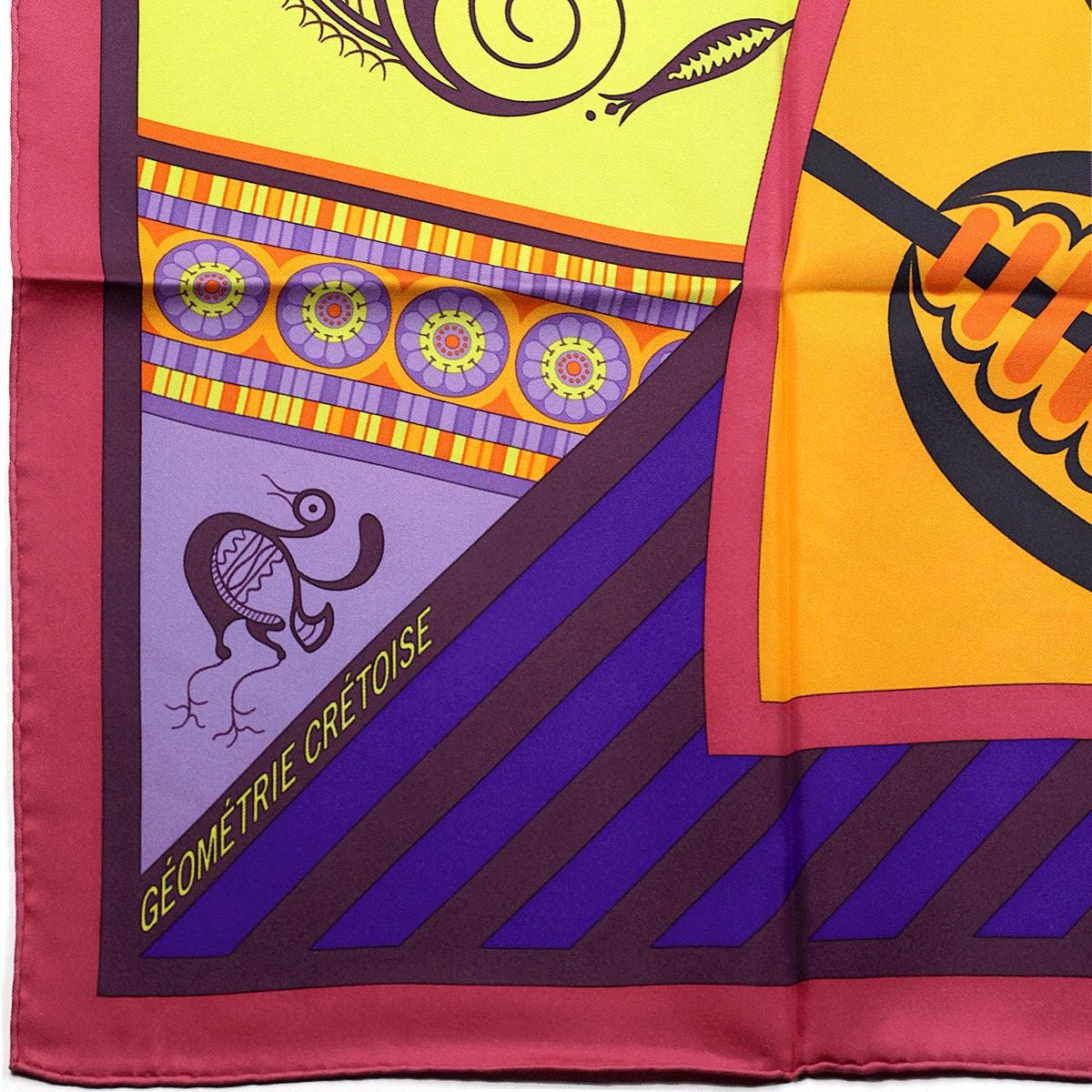 Hermes Scarf "Geometrie Cretoise" by Julia Abadie 90cm Silk | Carre Foulard