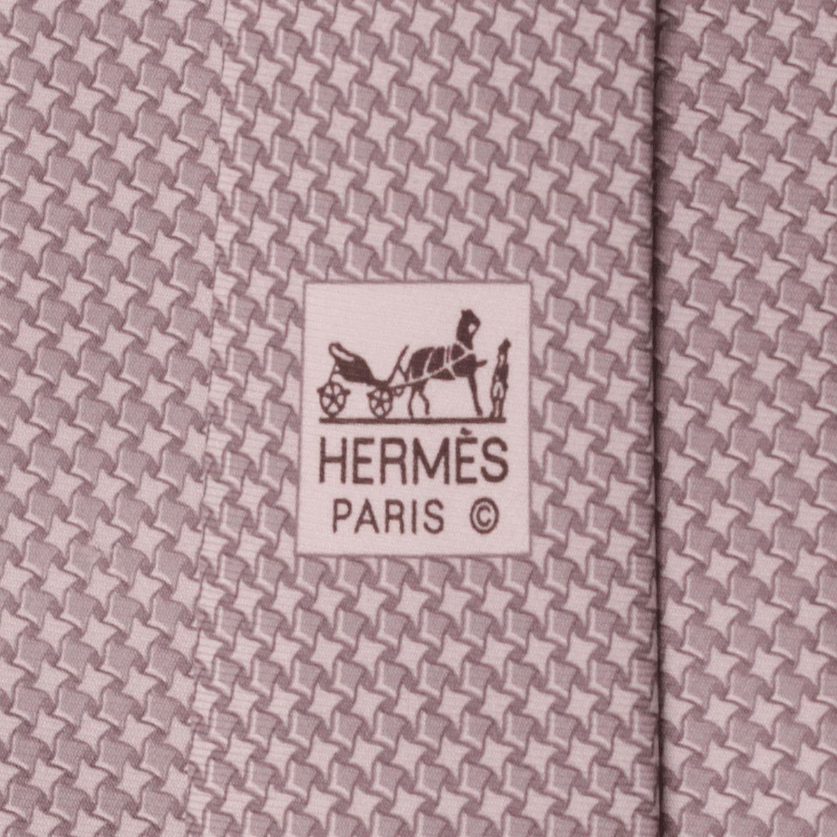Hermes Men's Silk Tie Houndstooth Pattern 045559 | Necktie Cravate