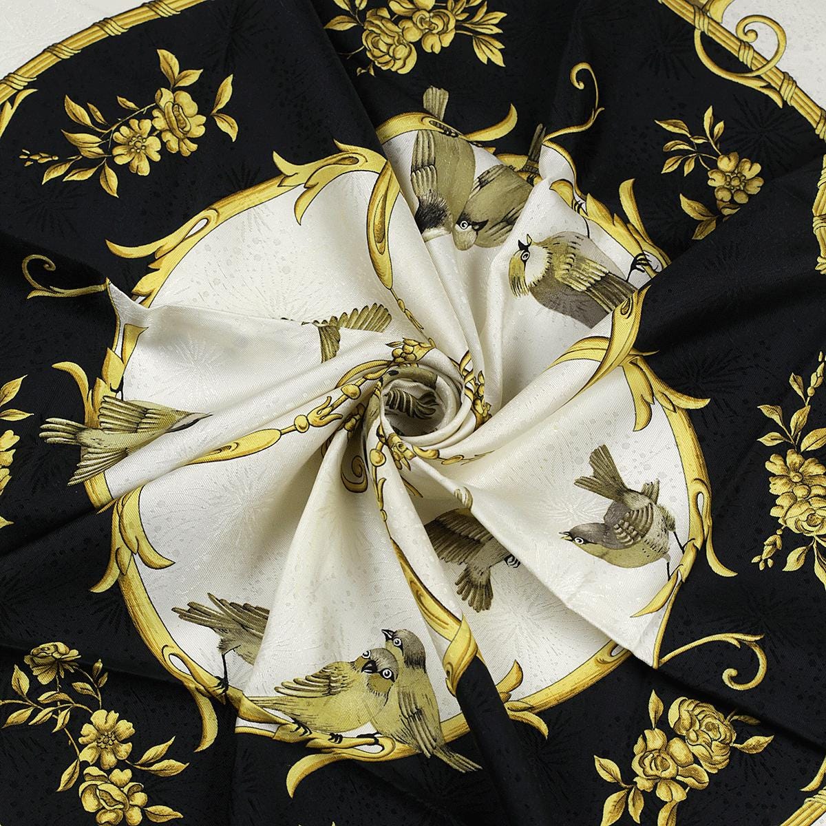 Hermes Scarf "La Cle des Champs" by Francoise Faconnet 90cm Silk Jacquard | Carre Foulard