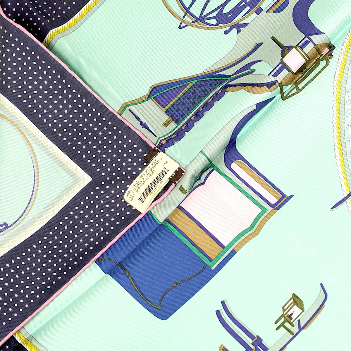【Hermes】三角形スカーフ◇Les Voitures 新品・未使用品】エルメス HERMES トライアングル ジェアン Les