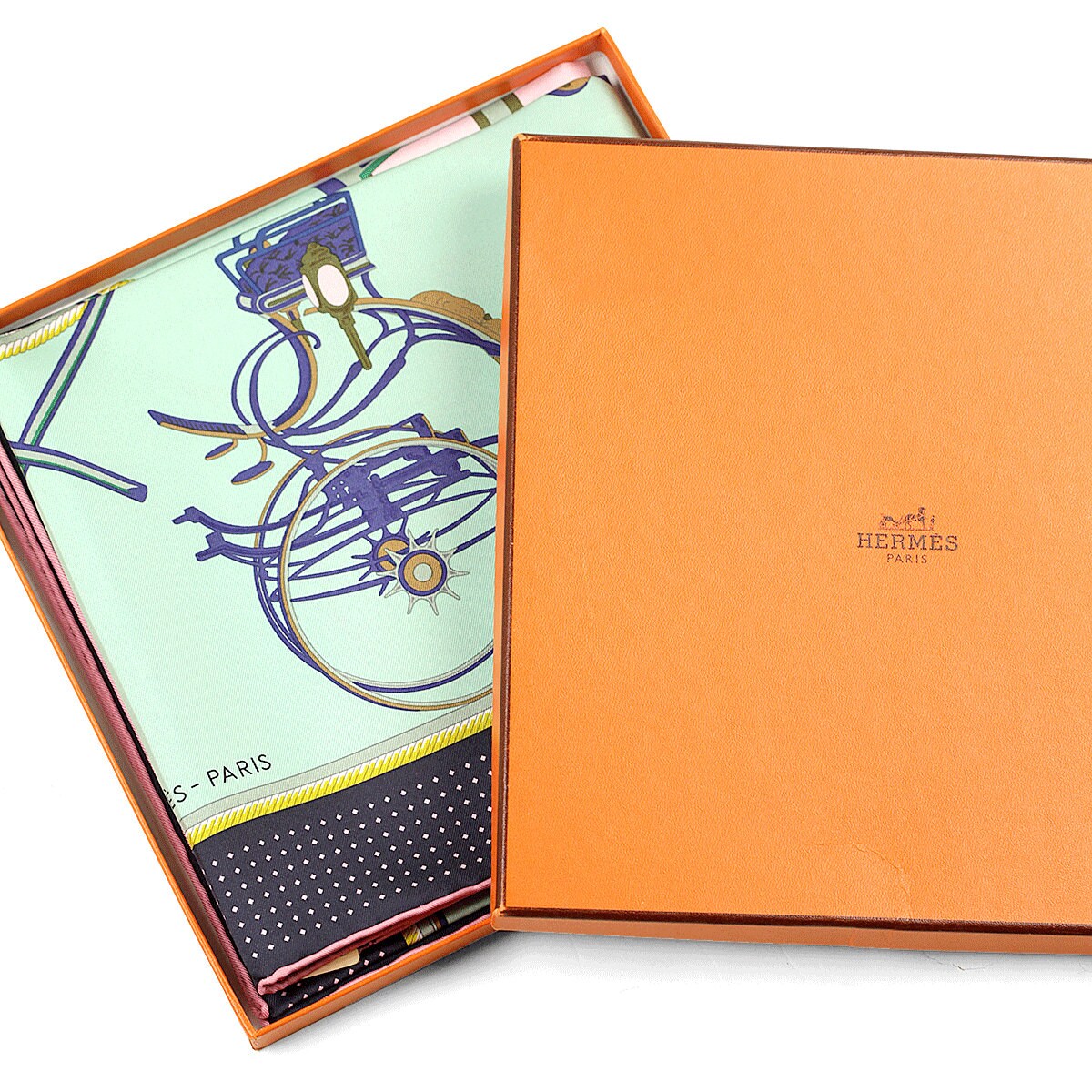 【HERMES】正規店オレンジBOX付★Silk'In Classique Hermes Scarf