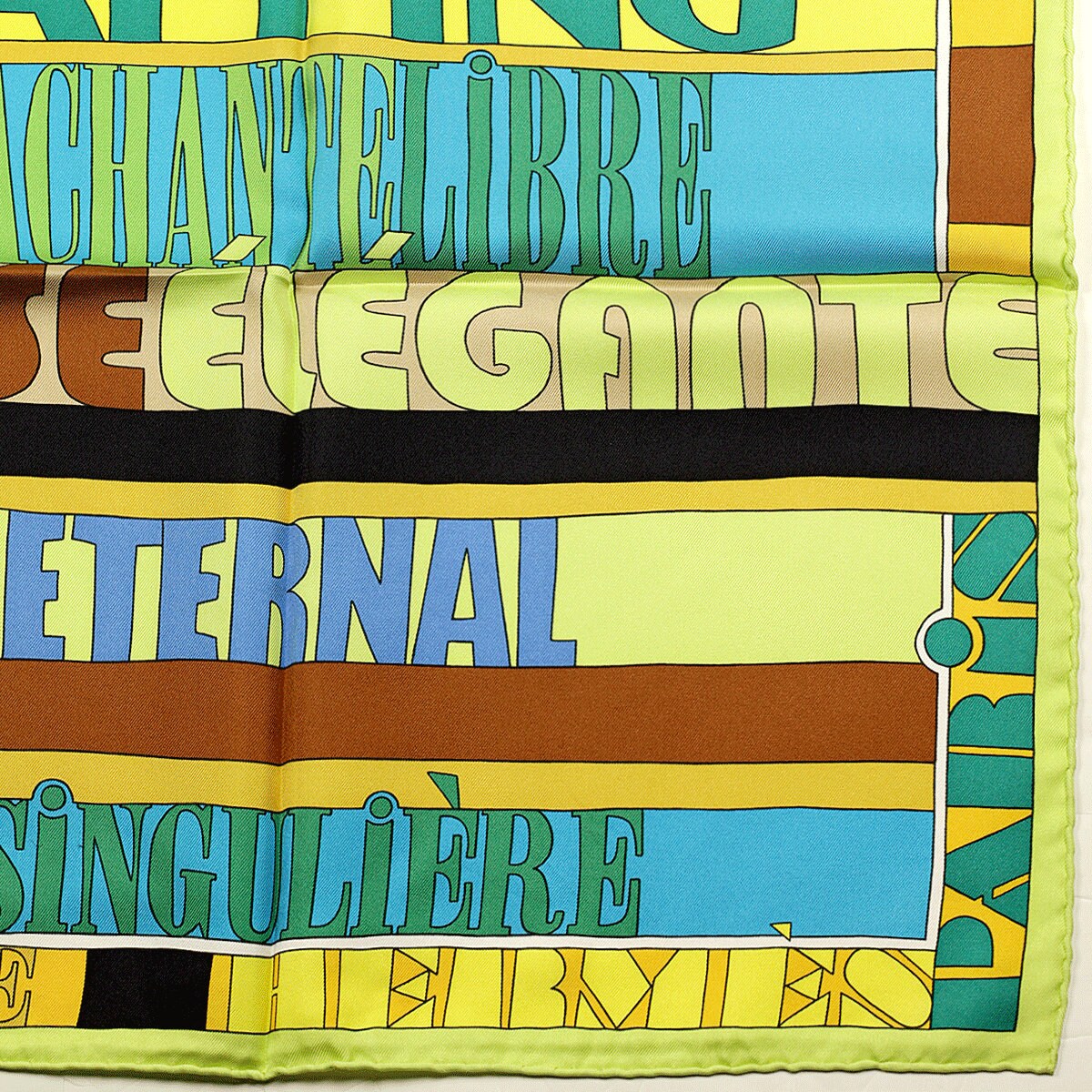 HERMES Mots de Soie シルクの詩 シルク スカーフ 75×75 Hermes Scarf 
