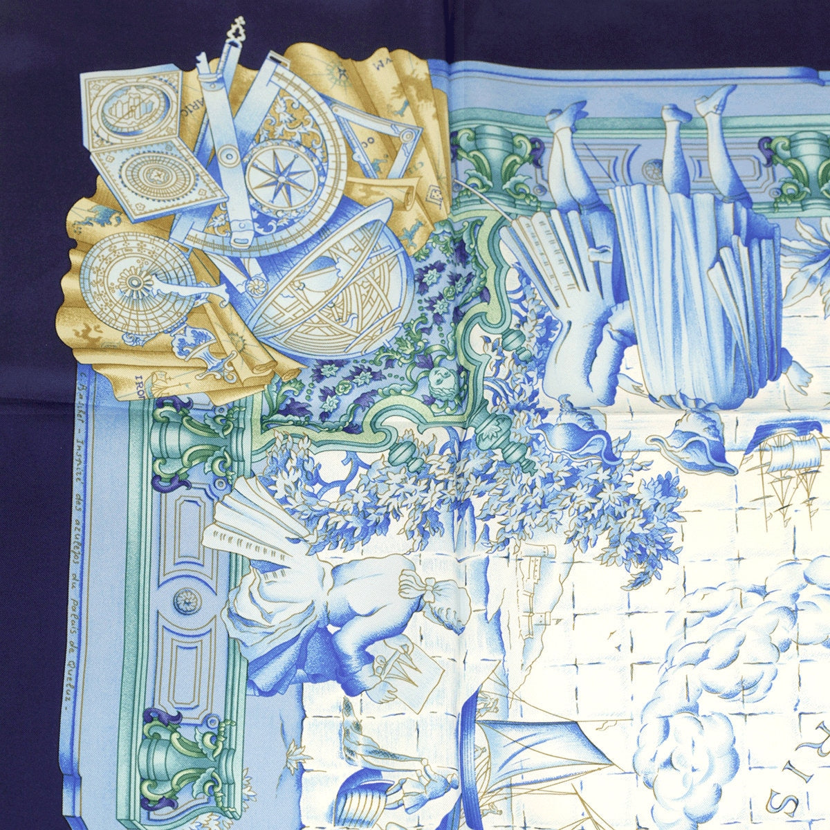 t*o様 24時間値下げ！HERMES　Mieux d'Artistes 青と白 Hermes Scarf 