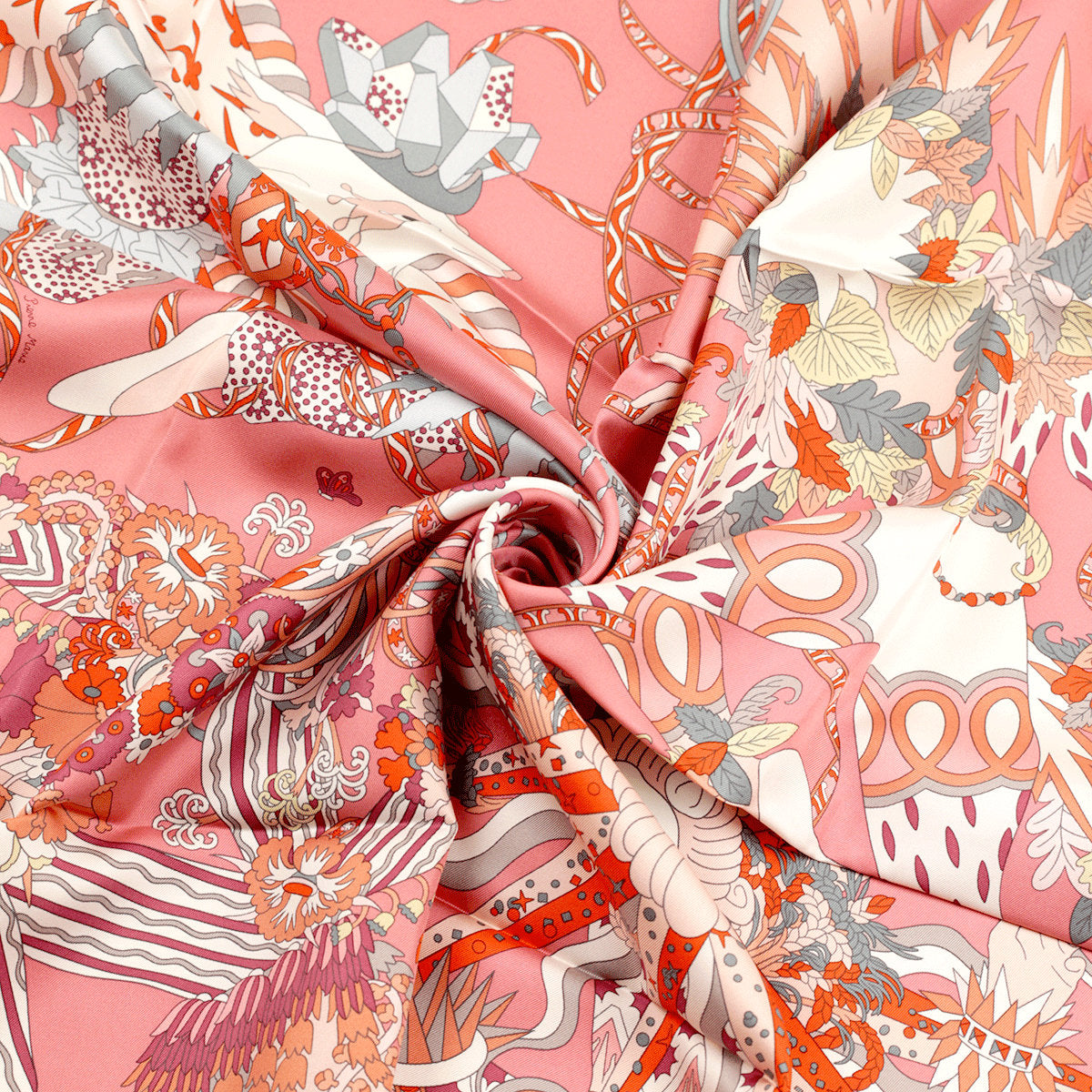 季節の祭典を彩る HERMES brode Le Sacre des Saisons スカーフ Le Sacre des Saisons scarf 90 | Hermès UAE