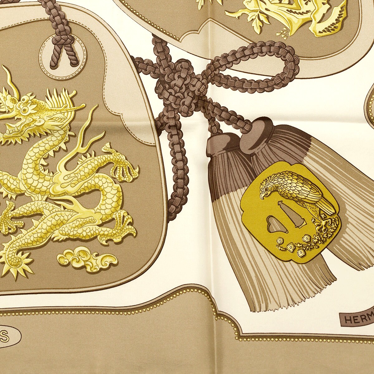 HERMES エルメス カレ90 鍔（つば） TSUBAS ☆HERMES☆ スカーフ カレ90 TSUBAS 日本刀 鍔 和柄 ピンク